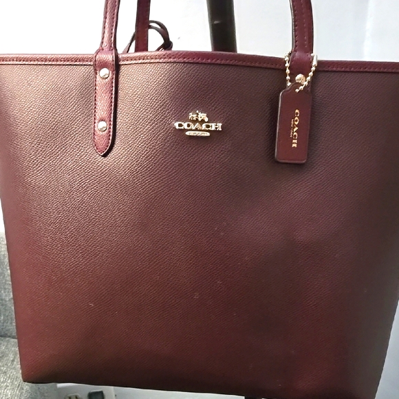 Coach Burgundy Leather Tote Bag Burgundy - Picture 1 of 3